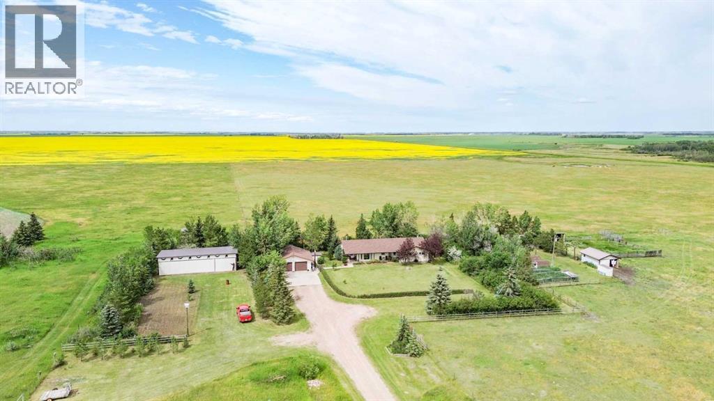 18320 Twp 39-0, Botha, Alberta  T0C 2L0 - Photo 1 - A2236905