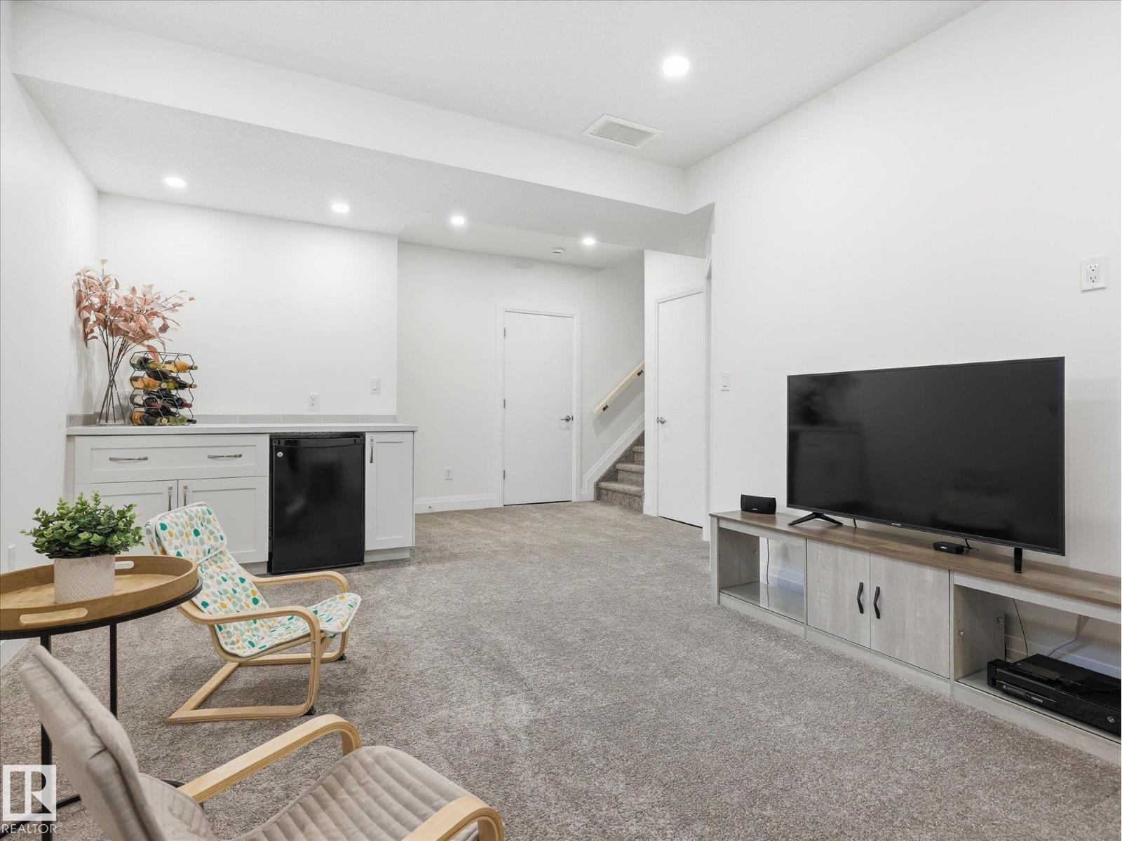 8420 Cushing Ct Sw, Edmonton, Alberta  T6W 3L3 - Photo 38 - E4486318