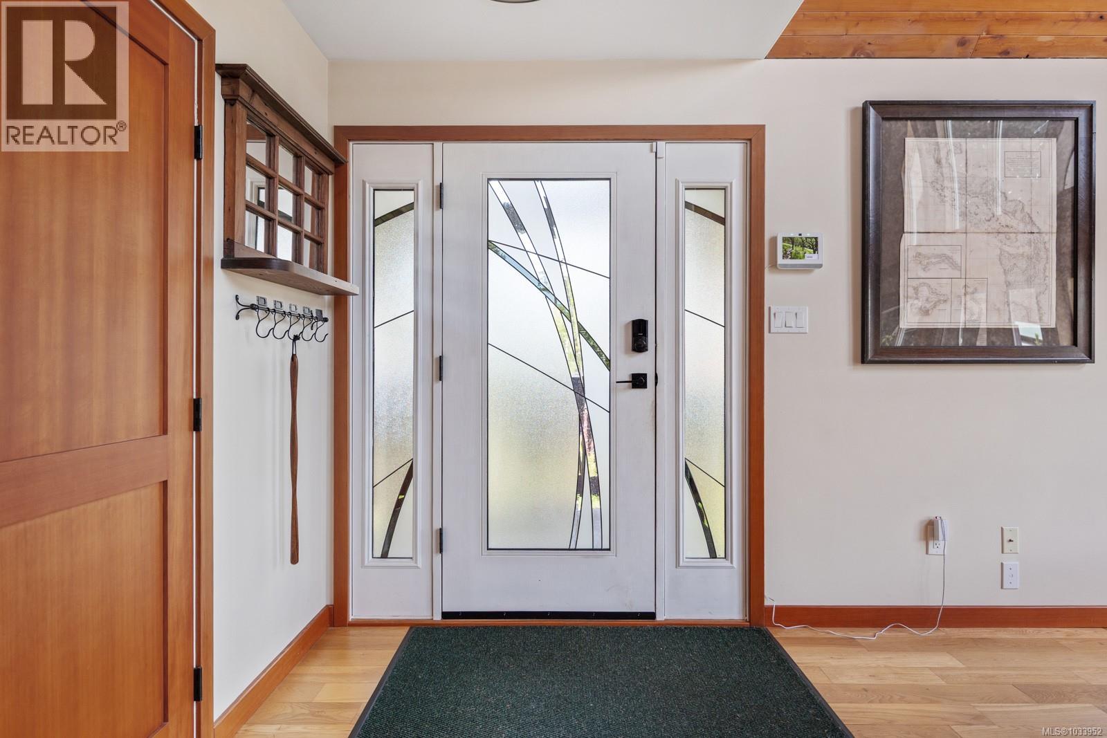 1869 Fern Rd, Courtenay, British Columbia  V9J 1W8 - Photo 6 - 1033952