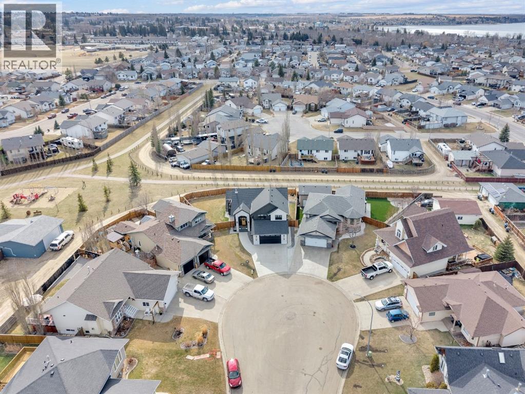 8 Holbrook Place, Sylvan Lake, Alberta  T4S 2P2 - Photo 38 - A2303787