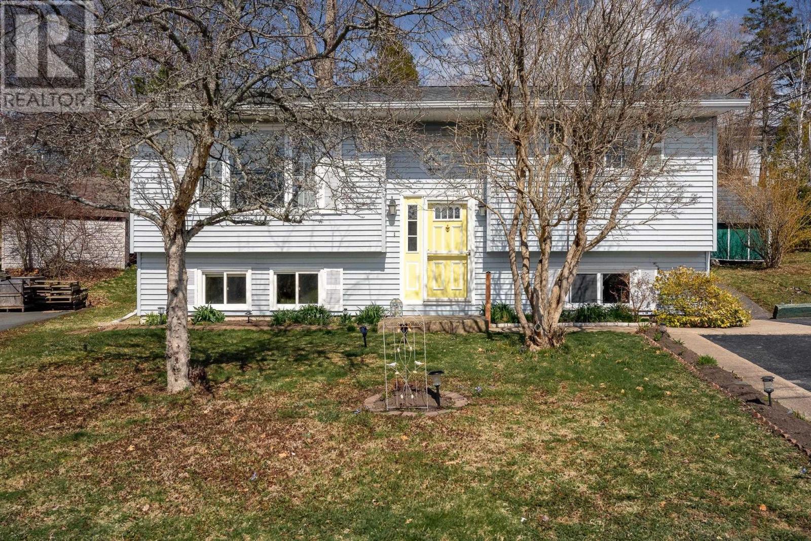 210 Churchill Downs Circle, Lower Sackville, Nova Scotia