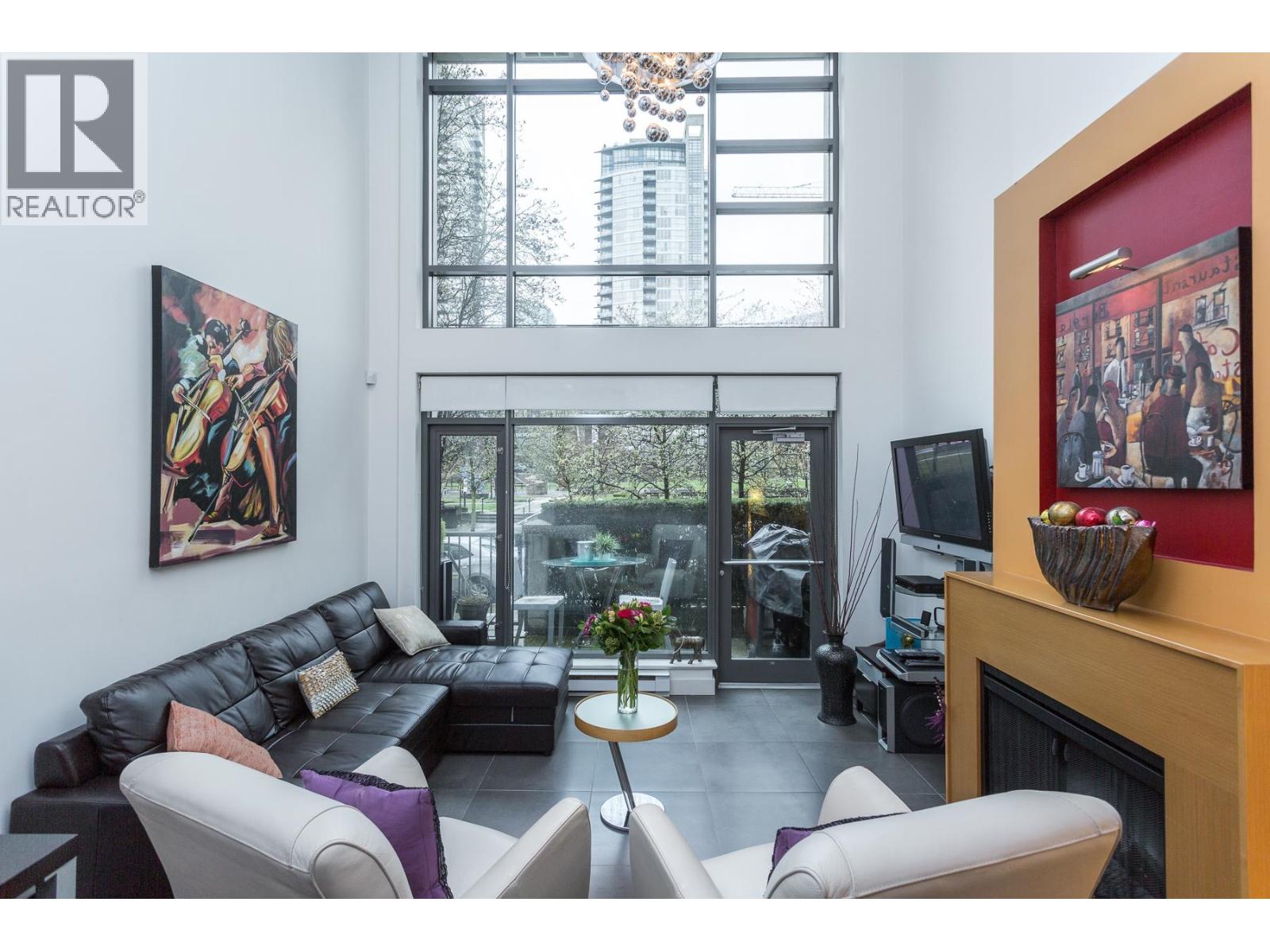 104 1168 Richards Street, Vancouver, British Columbia  V6B 3E6 - Photo 2 - R3120532