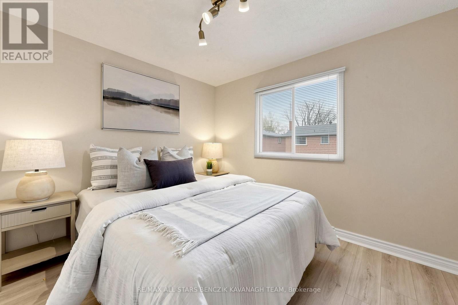 215 Fincham Avenue, Markham, Ontario  L3P 4B4 - Photo 17 - N13095540