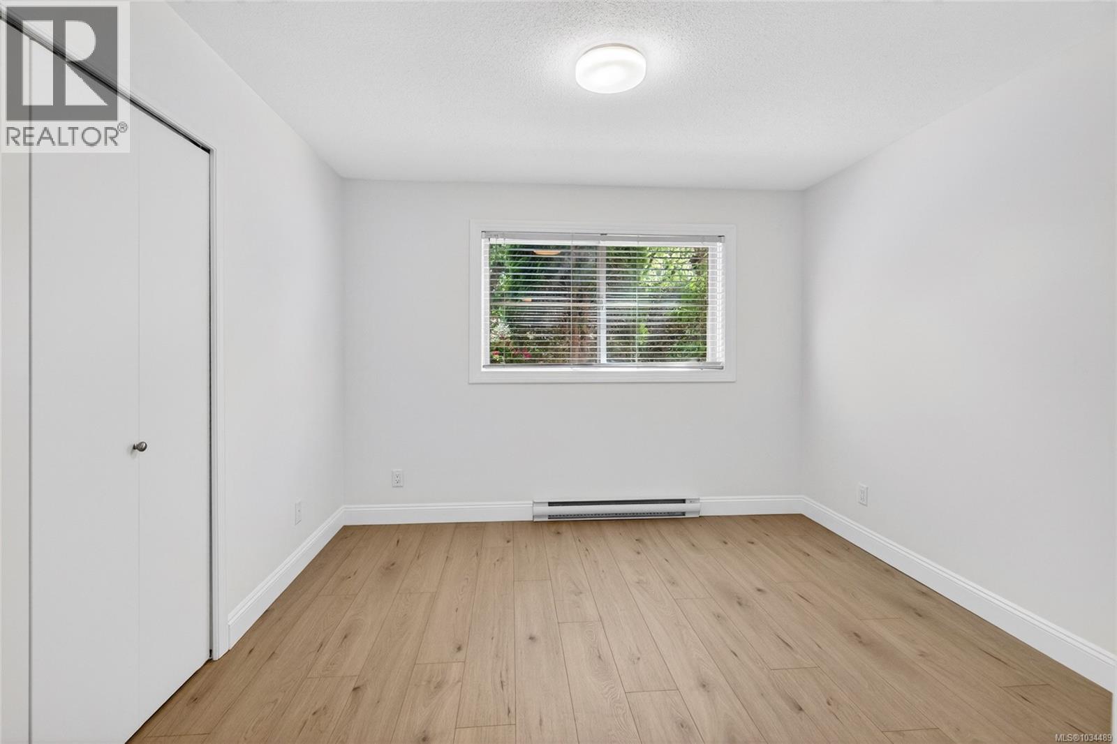 108 2560 Wark St, Victoria, British Columbia  V8T 4G8 - Photo 20 - 1034489