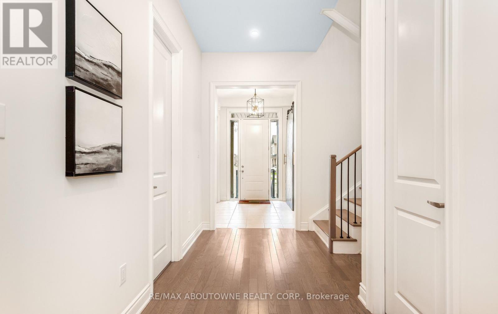 3294 Millicent Avenue, Oakville, Ontario  L6H 0V9 - Photo 11 - W13097830