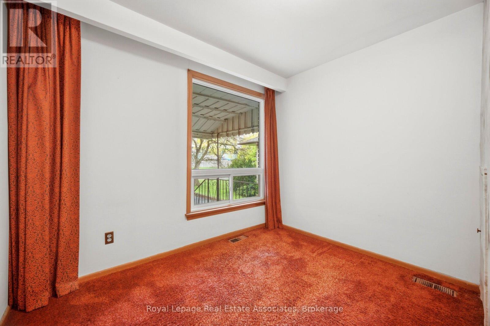 193 Kingsview Boulevard, Toronto, Ontario  M9R 1V7 - Photo 29 - W13097872