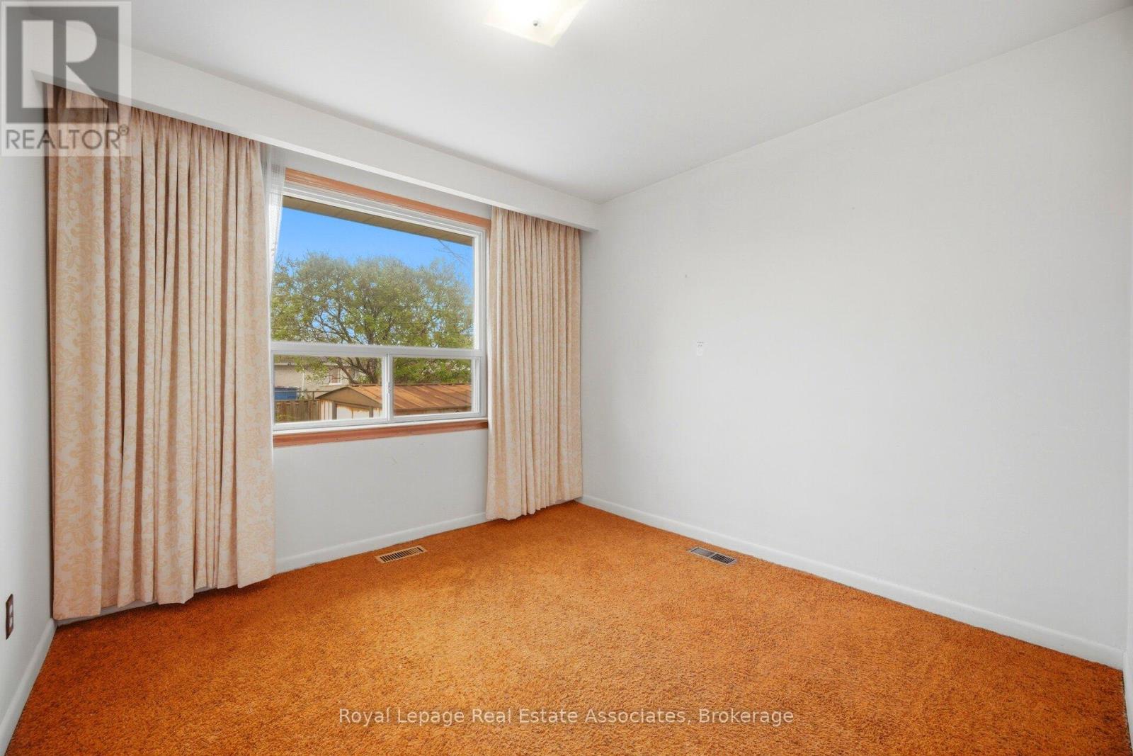 193 Kingsview Boulevard, Toronto, Ontario  M9R 1V7 - Photo 31 - W13097872