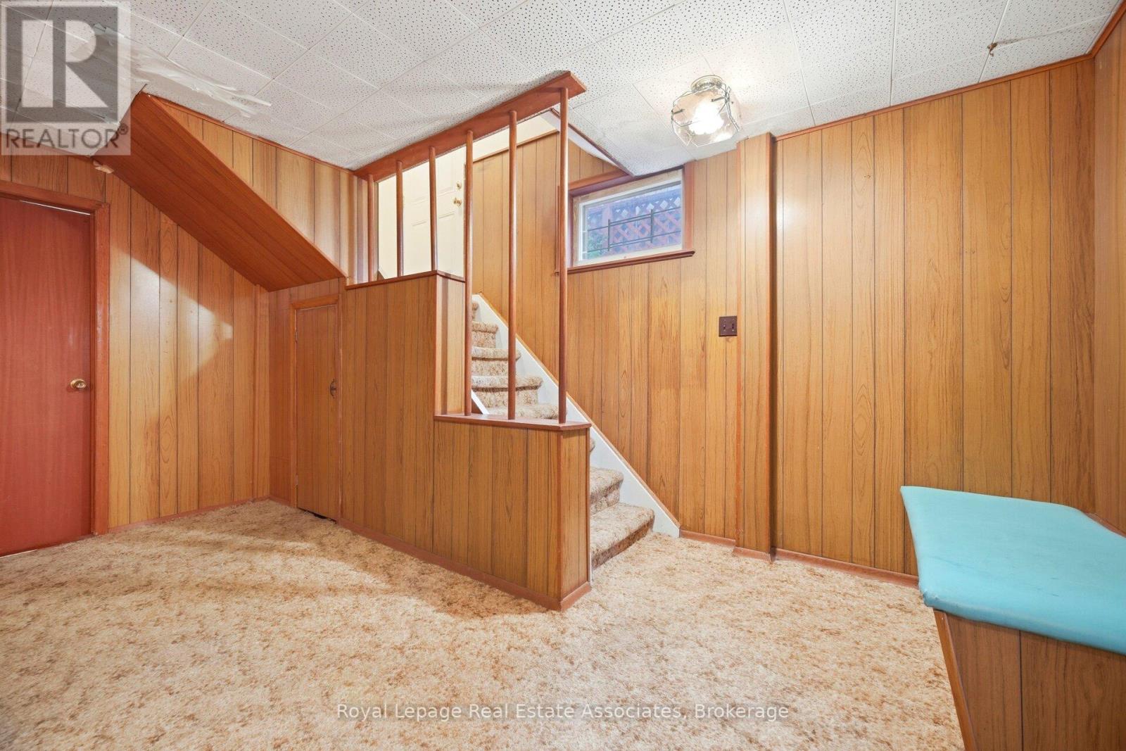 193 Kingsview Boulevard, Toronto, Ontario  M9R 1V7 - Photo 35 - W13097872