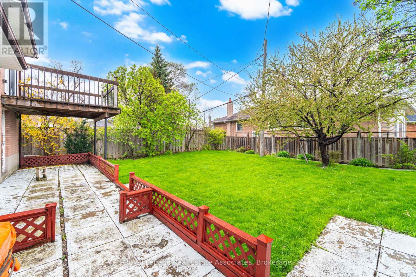 193 Kingsview Boulevard, Toronto, Ontario  M9R 1V7 - Photo 45 - W13097872