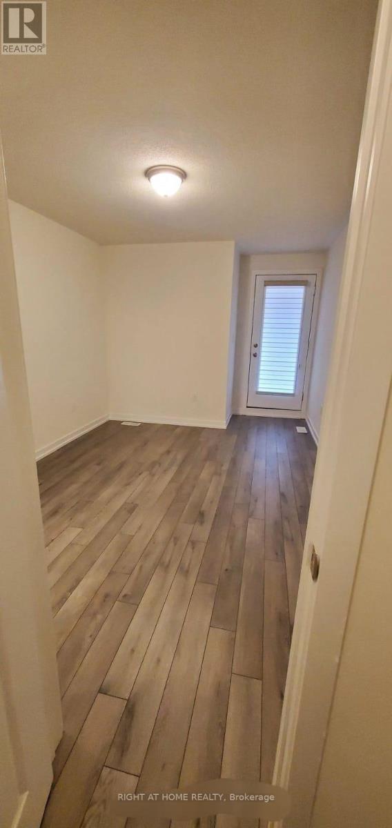 1554 Moonseed Place, Milton, Ontario  L9E 1V4 - Photo 24 - W13097946