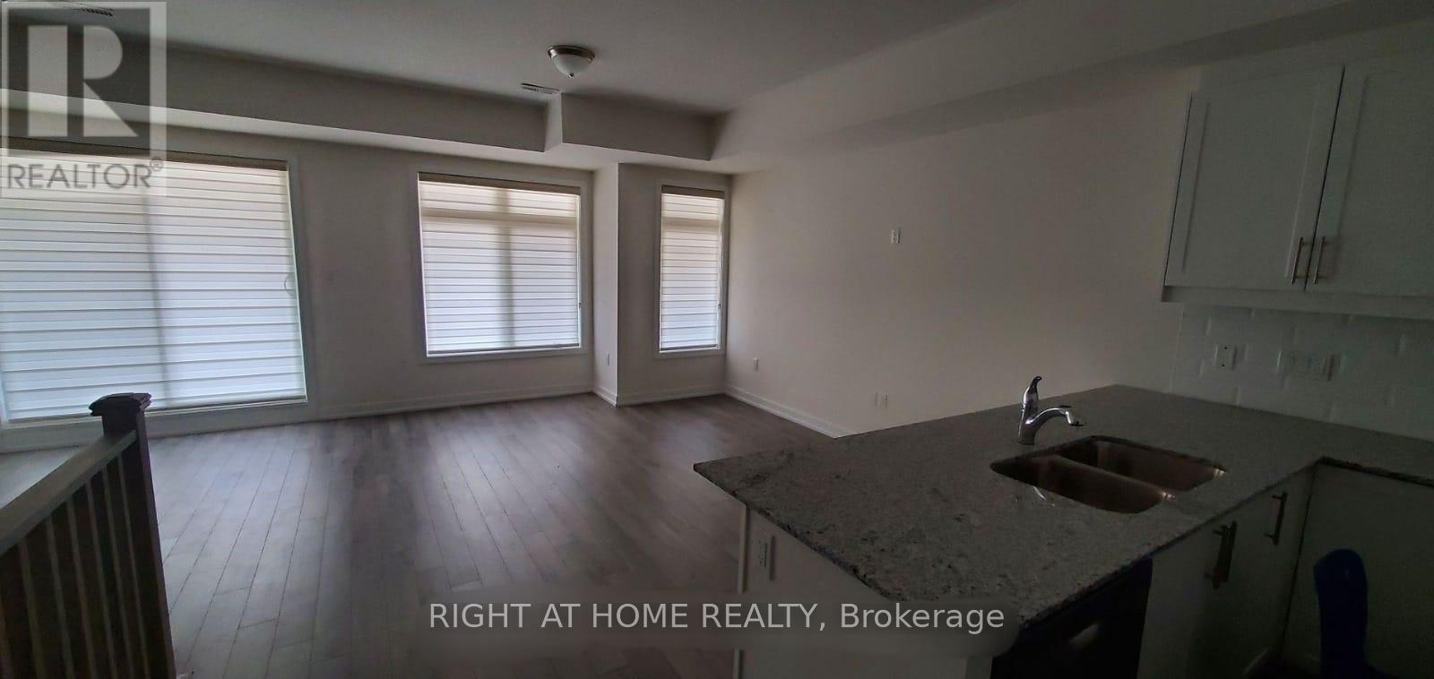 1554 Moonseed Place, Milton, Ontario  L9E 1V4 - Photo 4 - W13097946