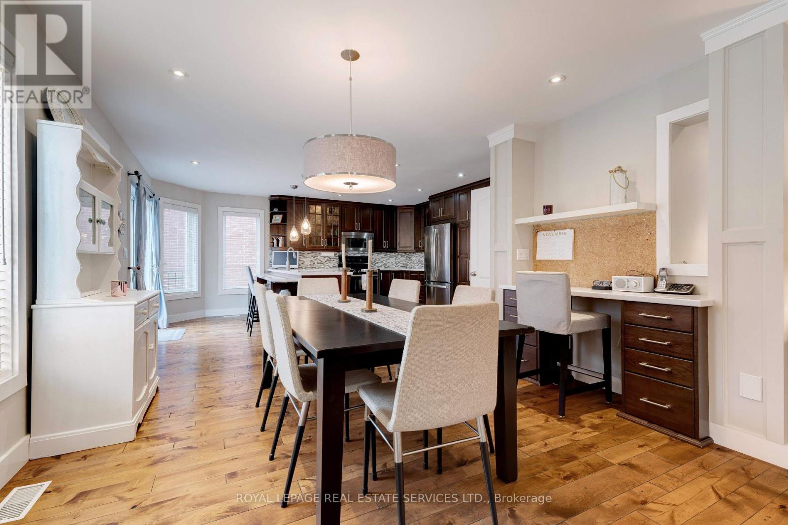 134 Westchester Road, Oakville, Ontario  L6H 6H9 - Photo 12 - W13097998