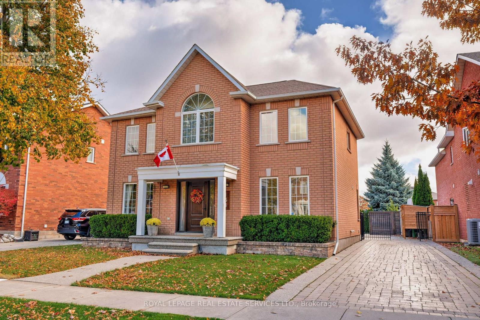 134 Westchester Road, Oakville, Ontario  L6H 6H9 - Photo 2 - W13097998