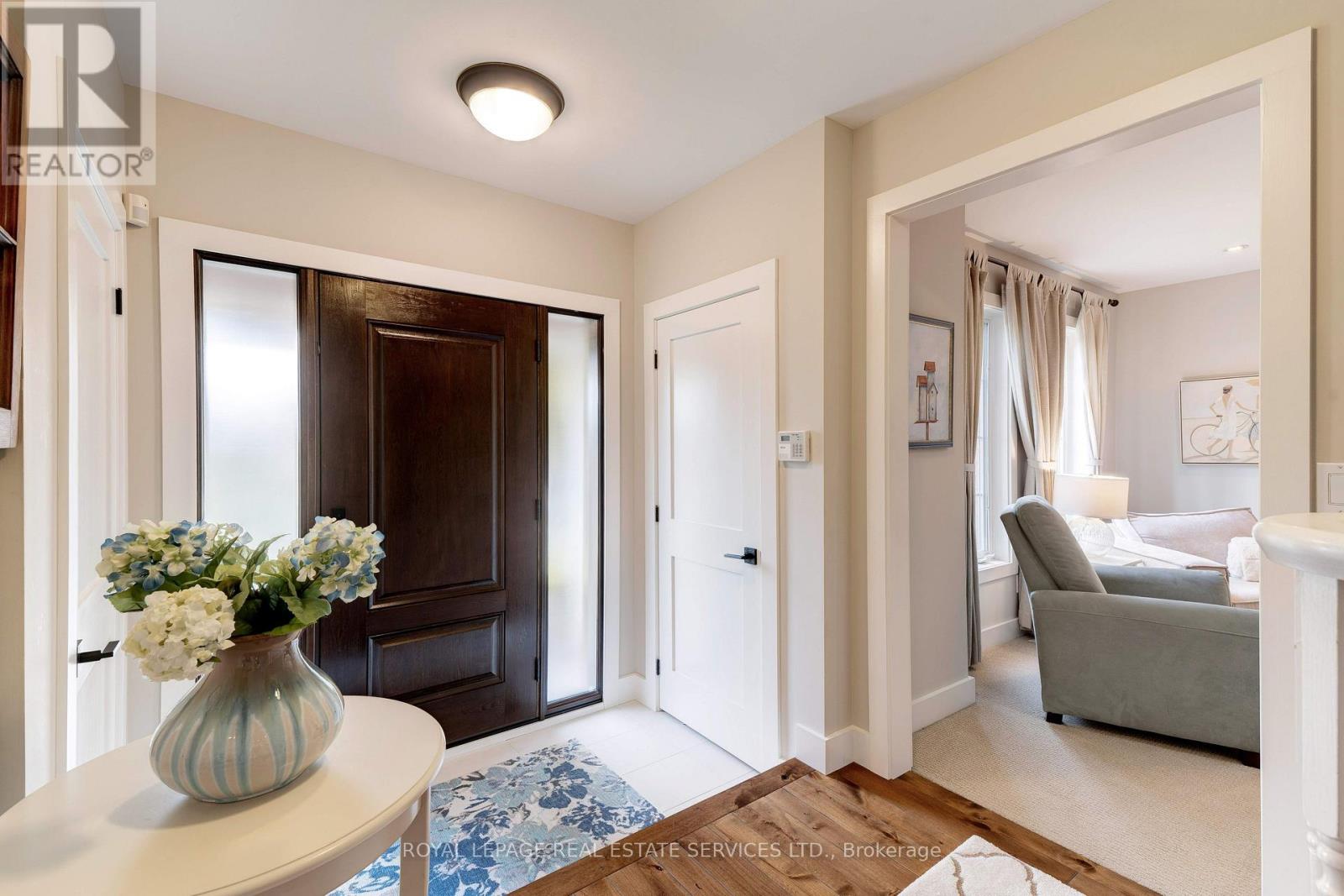 134 Westchester Road, Oakville, Ontario  L6H 6H9 - Photo 4 - W13097998