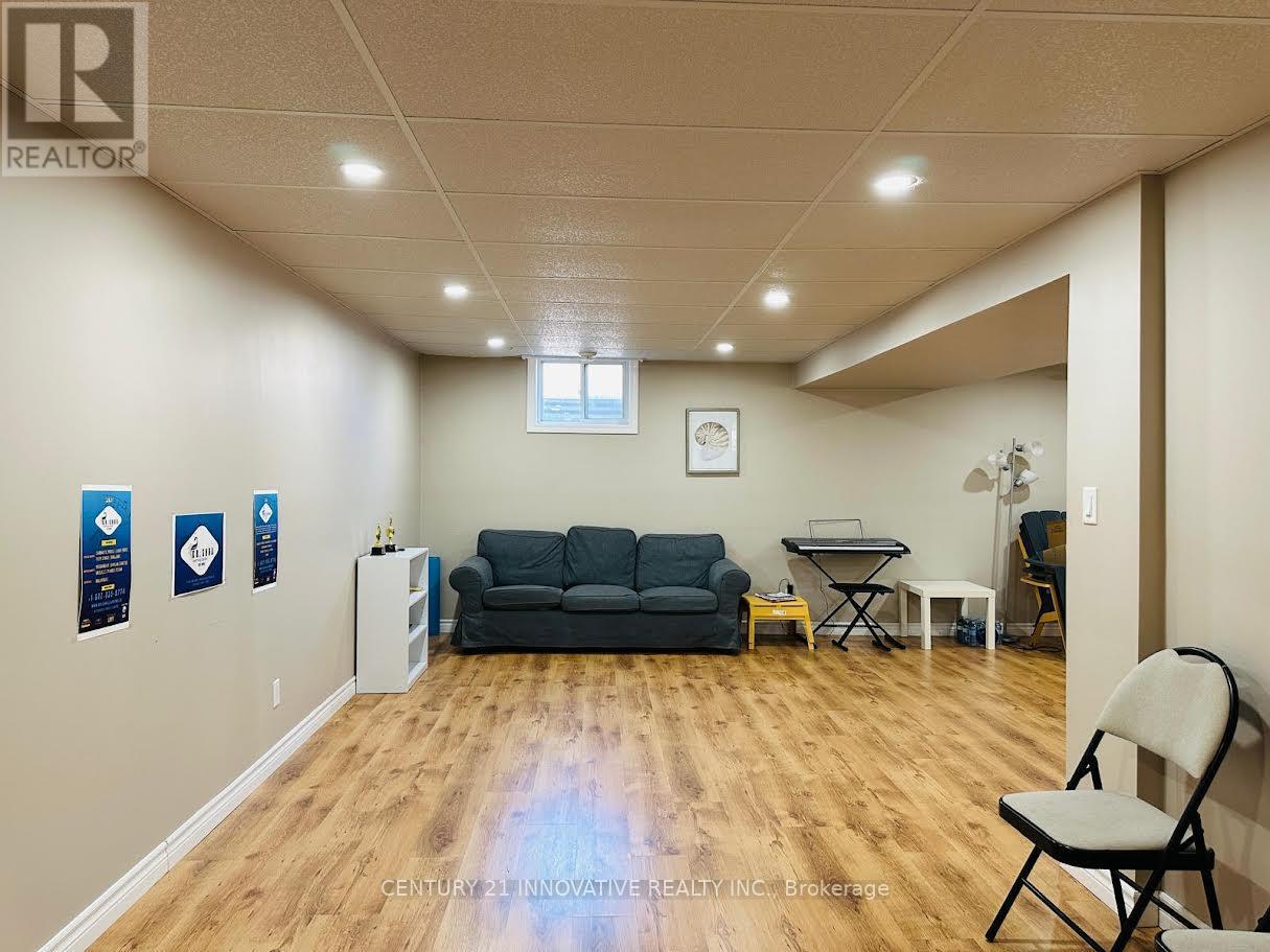 B - 25 Griffiths Dr Drive, Brant, Ontario  N3L 4B7 - Photo 10 - X13085886