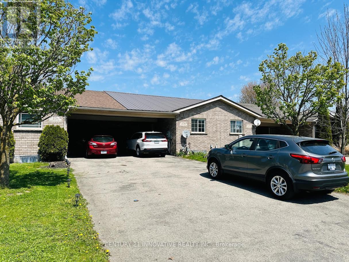 B - 25 Griffiths Dr Drive, Brant, Ontario  N3L 4B7 - Photo 2 - X13085886