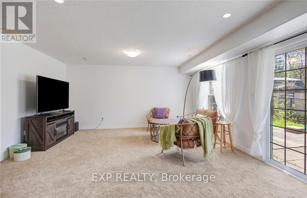 483 Parrott Place, Woodstock, Ontario  N4T 1V8 - Photo 29 - X13097884