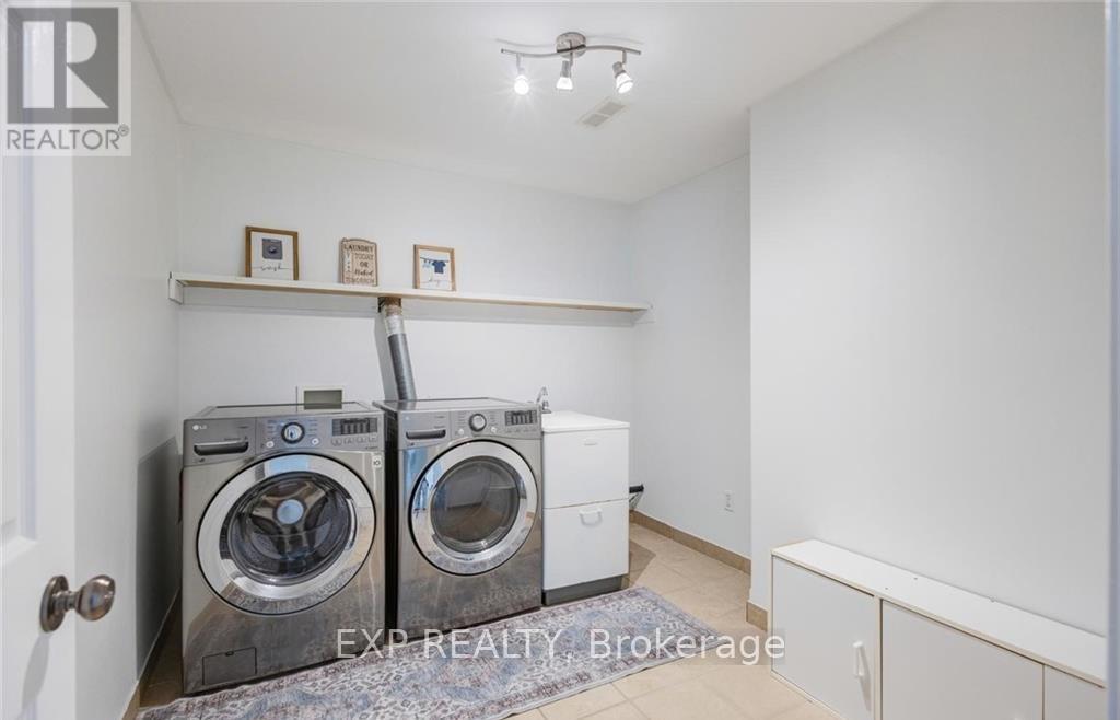 483 Parrott Place, Woodstock, Ontario  N4T 1V8 - Photo 39 - X13097884