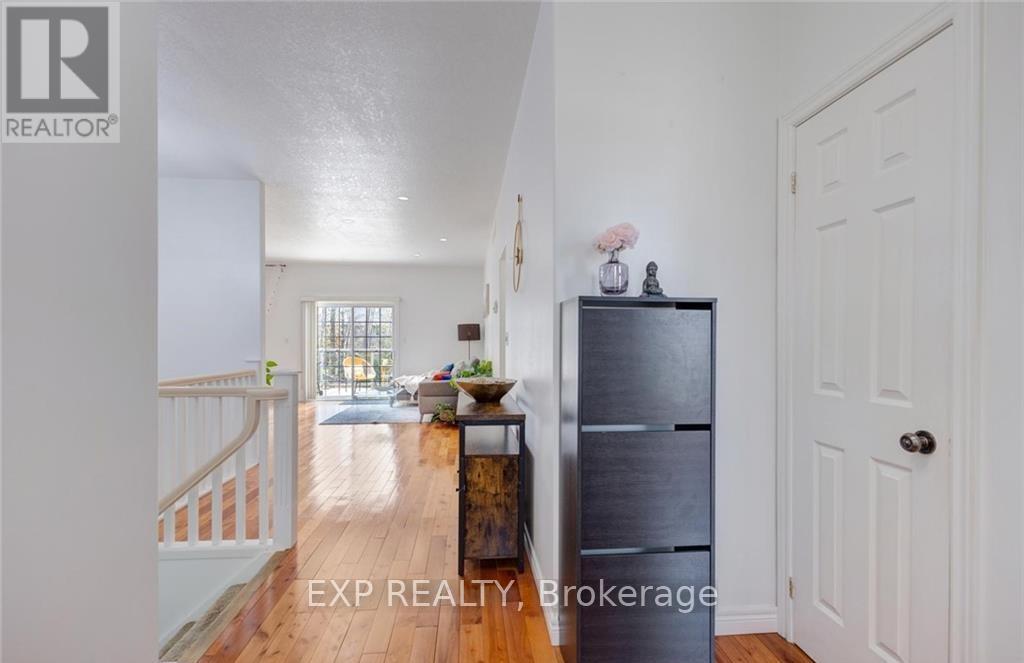 483 Parrott Place, Woodstock, Ontario  N4T 1V8 - Photo 4 - X13097884