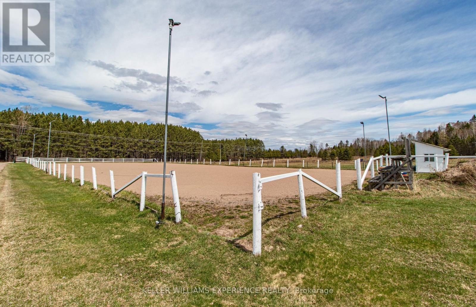 744 Trunk Road, Bonfield, Ontario  P0H 2E0 - Photo 22 - X13097974