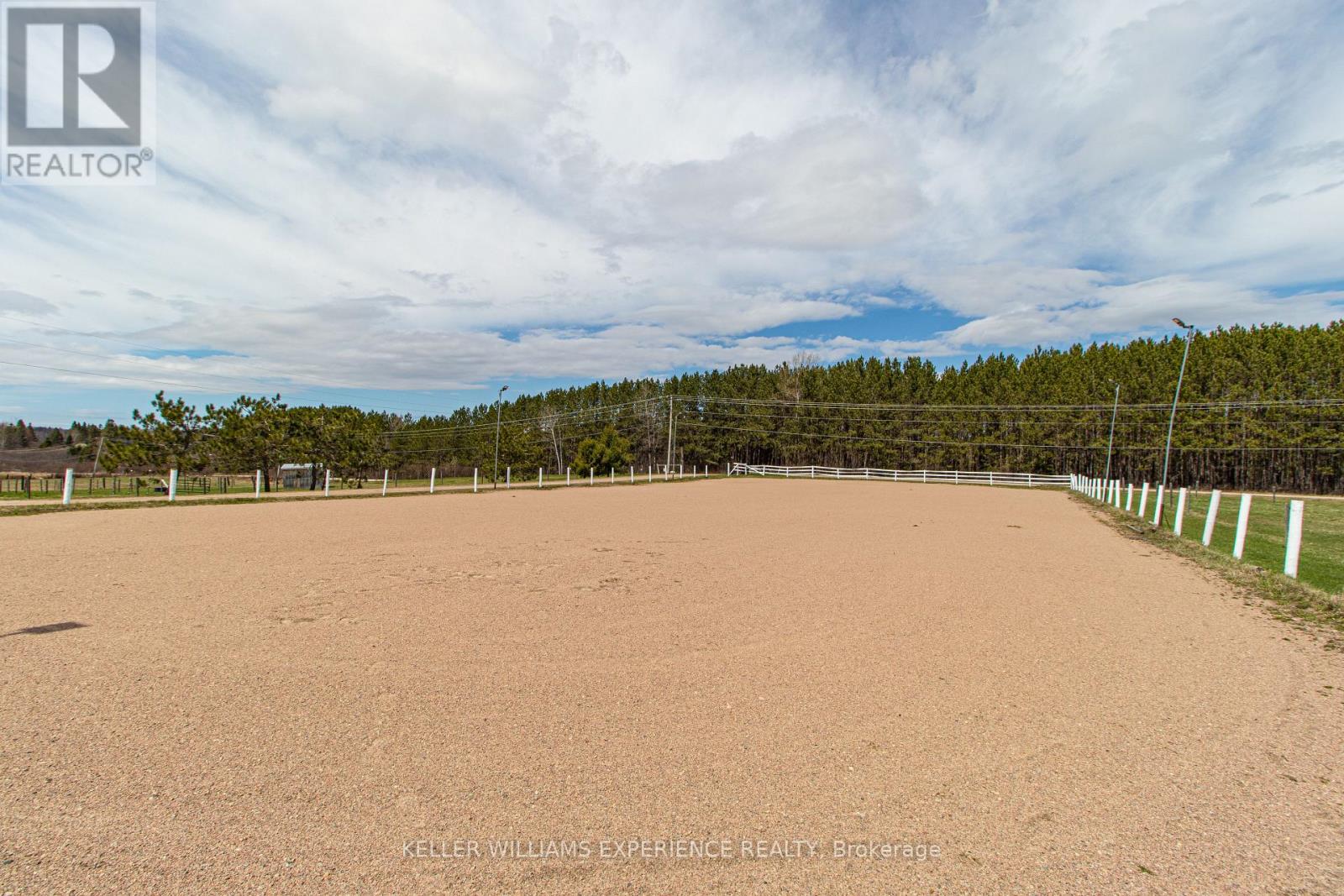 744 Trunk Road, Bonfield, Ontario  P0H 2E0 - Photo 25 - X13097974