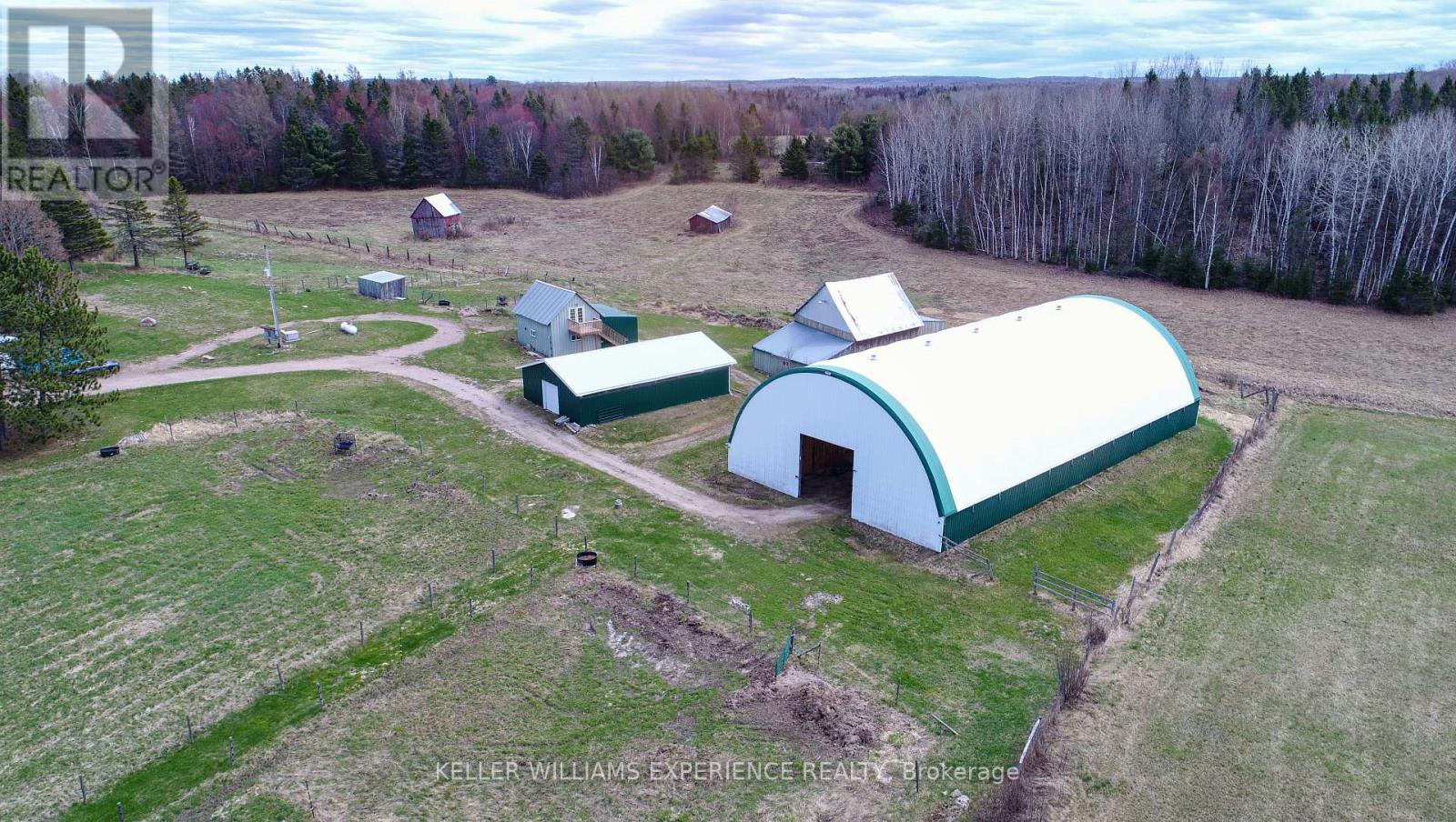 744 Trunk Road, Bonfield, Ontario  P0H 2E0 - Photo 3 - X13097974