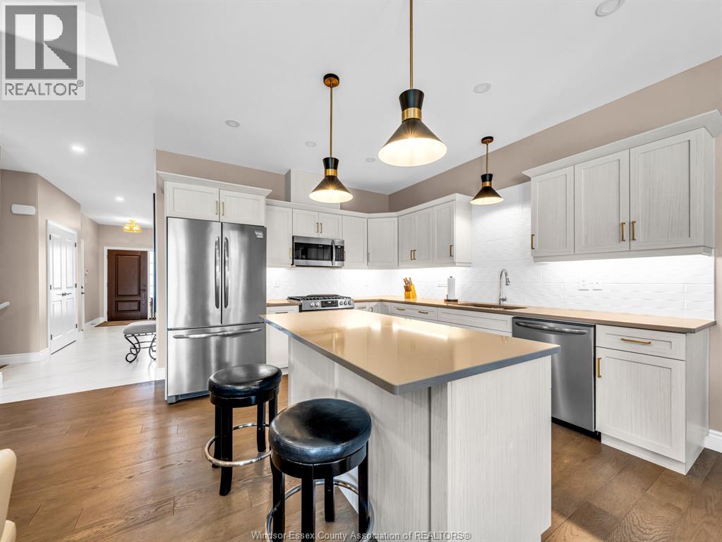 103 Blue Jay, Kingsville, Ontario  N9Y 0E1 - Photo 8 - 26010306