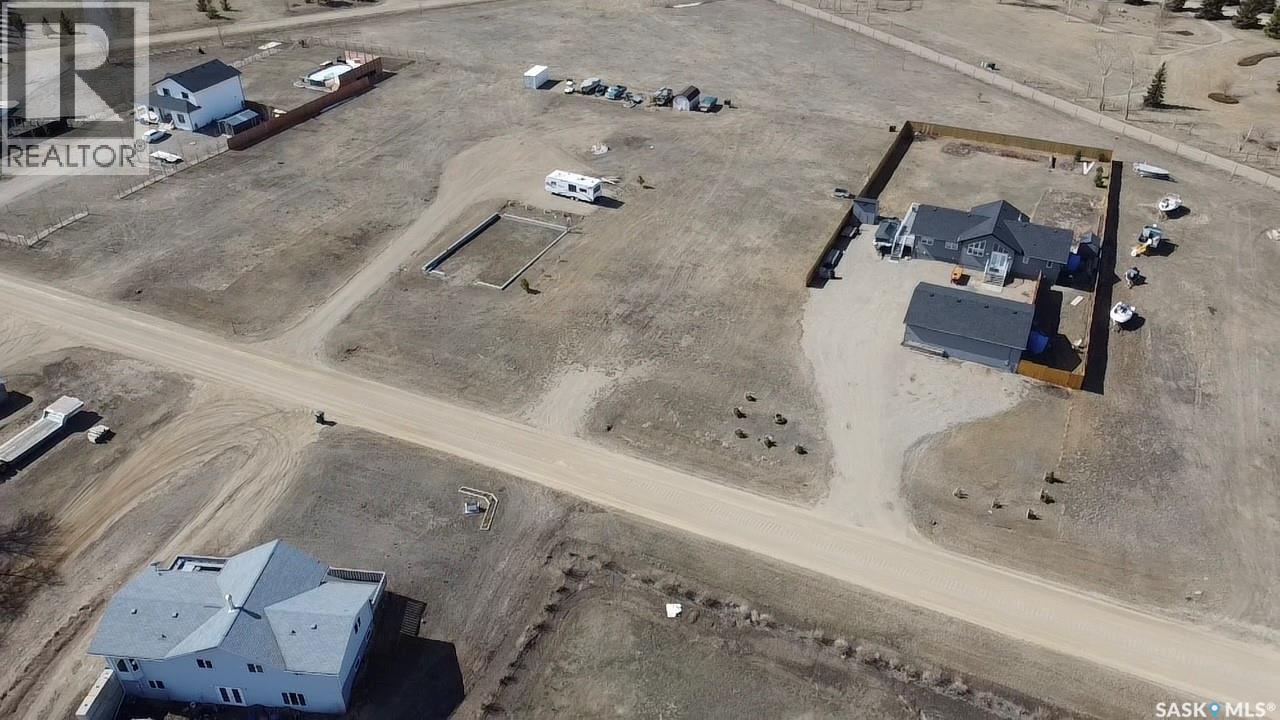 529 Aaro Avenue, Elbow, Saskatchewan  S0H 1J0 - Photo 3 - SK009892
