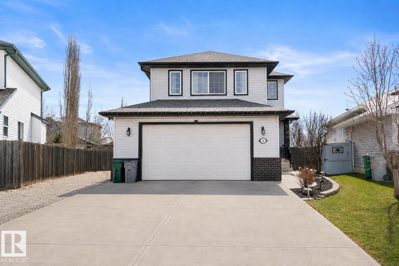 112 LAKELAND PT, beaumont, Alberta