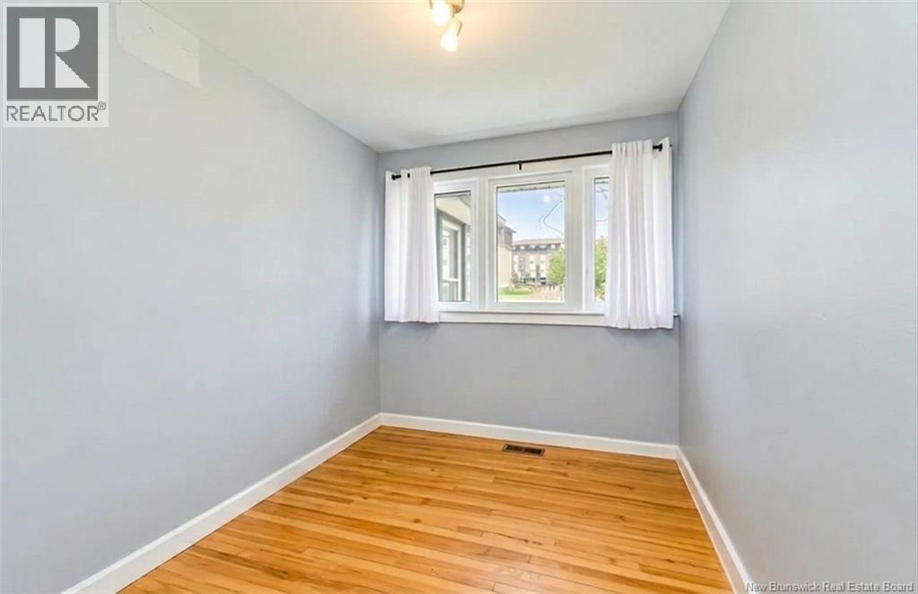 559 Montgomery Street, Fredericton, New Brunswick  E3B 2X6 - Photo 25 - NB138189