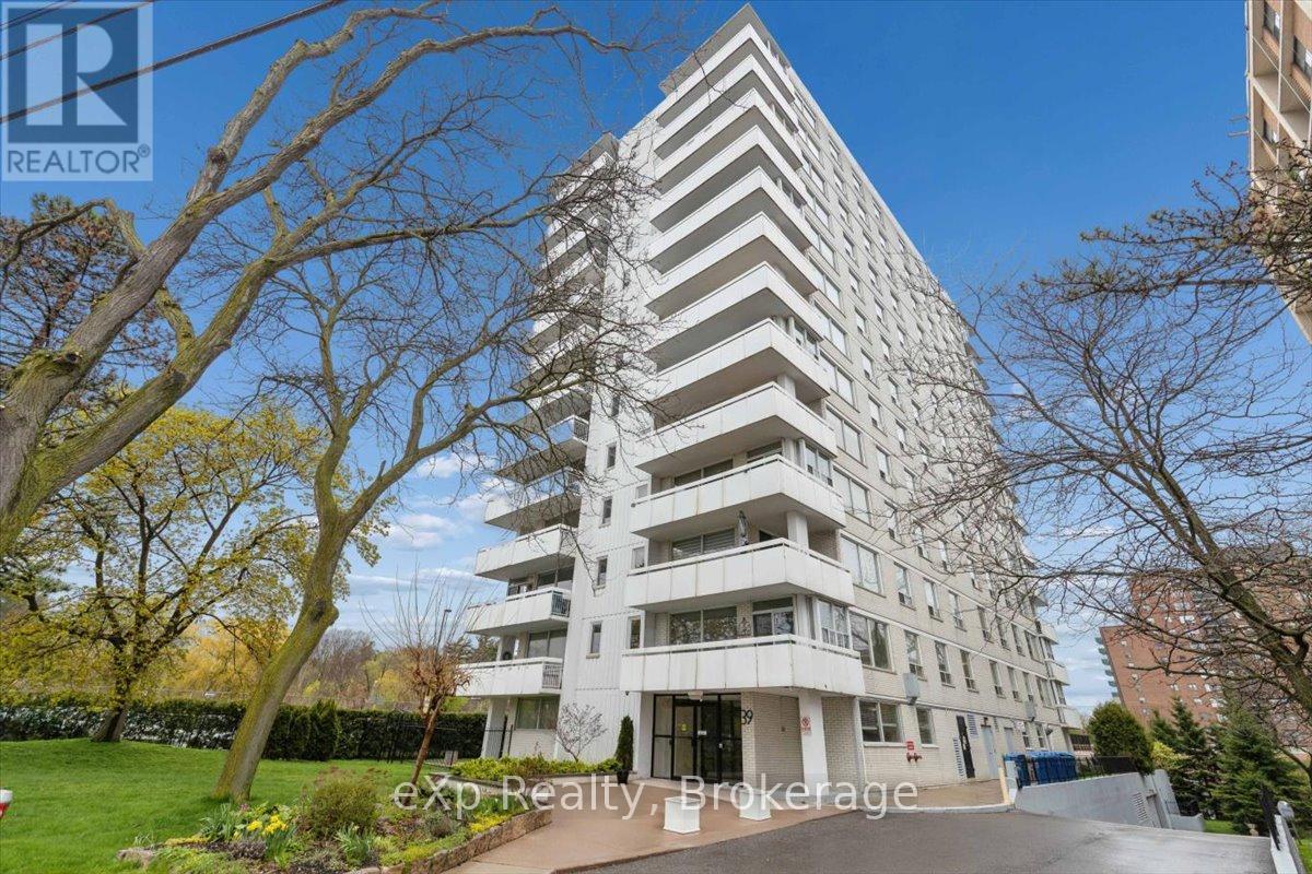 403 - 39 STAVEBANK ROAD N, Mississauga, Ontario