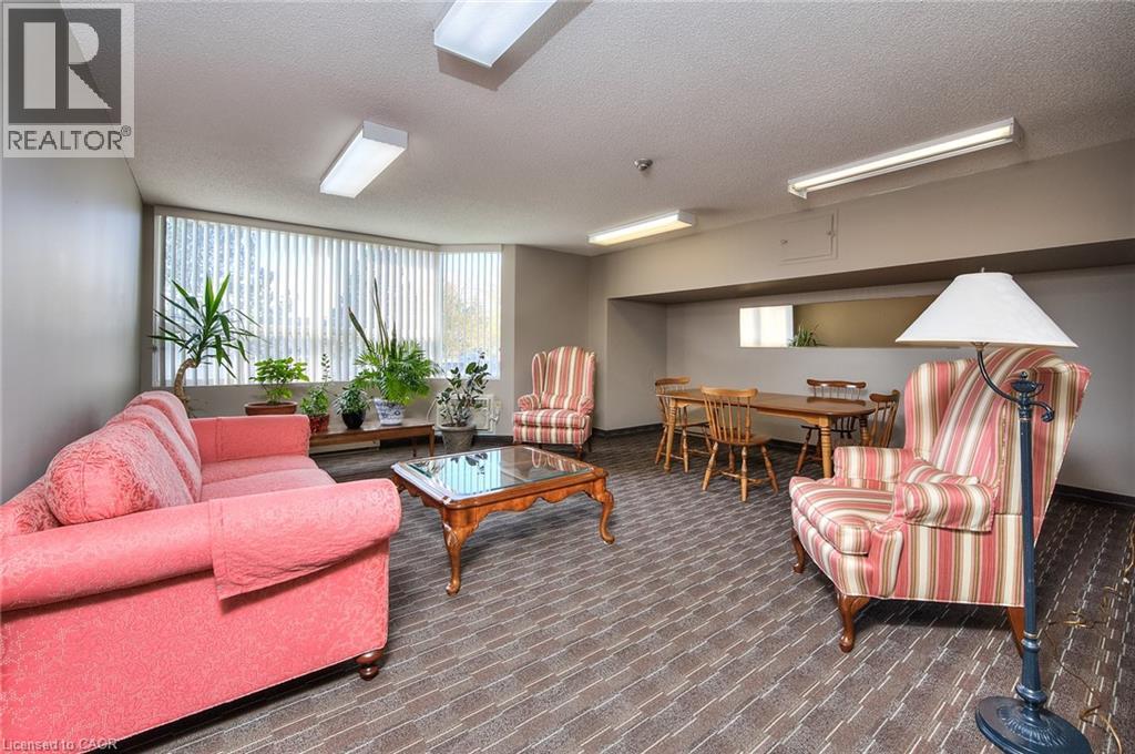 35 Green Valley Drive Unit# 1605, Kitchener, Ontario  N2P 2A5 - Photo 17 - 40825025