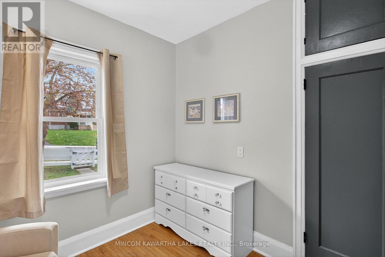 238 Mcfarlane Street, Peterborough, Ontario  K9H 1K3 - Photo 17 - X13098216