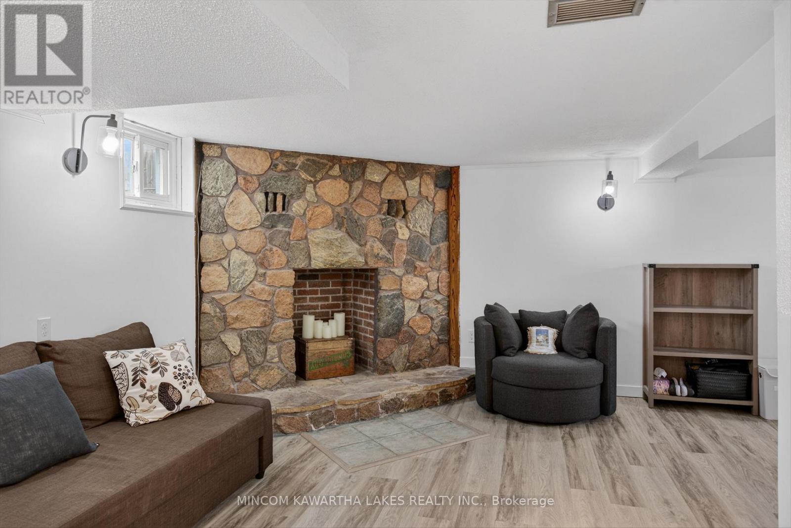 238 Mcfarlane Street, Peterborough, Ontario  K9H 1K3 - Photo 35 - X13098216