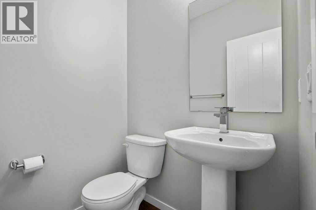 209 New Brighton Walk Se, Calgary, Alberta  T2Z 5C7 - Photo 23 - A2287558