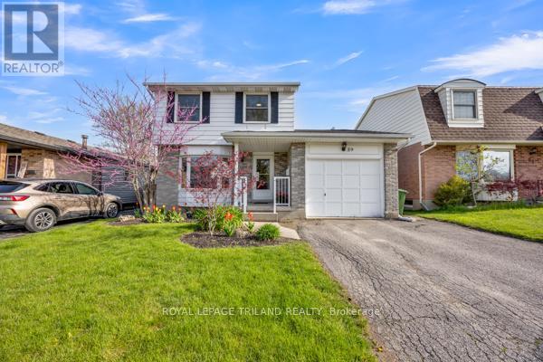 59 Vanier Place, St. Thomas, Ontario  N5R 5S4 - Photo 2 - X13098062