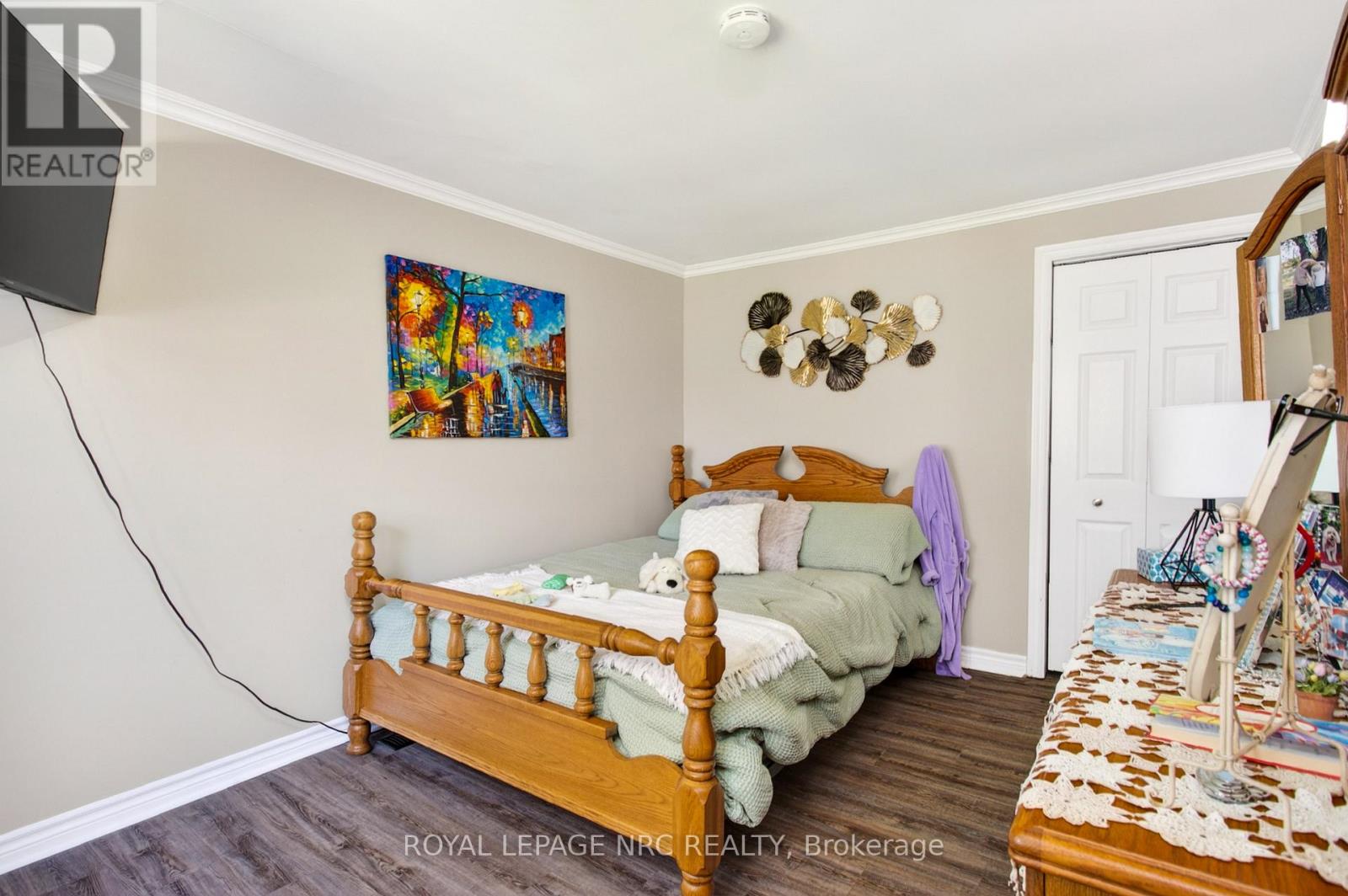 98 Haun Road, Fort Erie, Ontario  L0S 1B0 - Photo 18 - X12931500