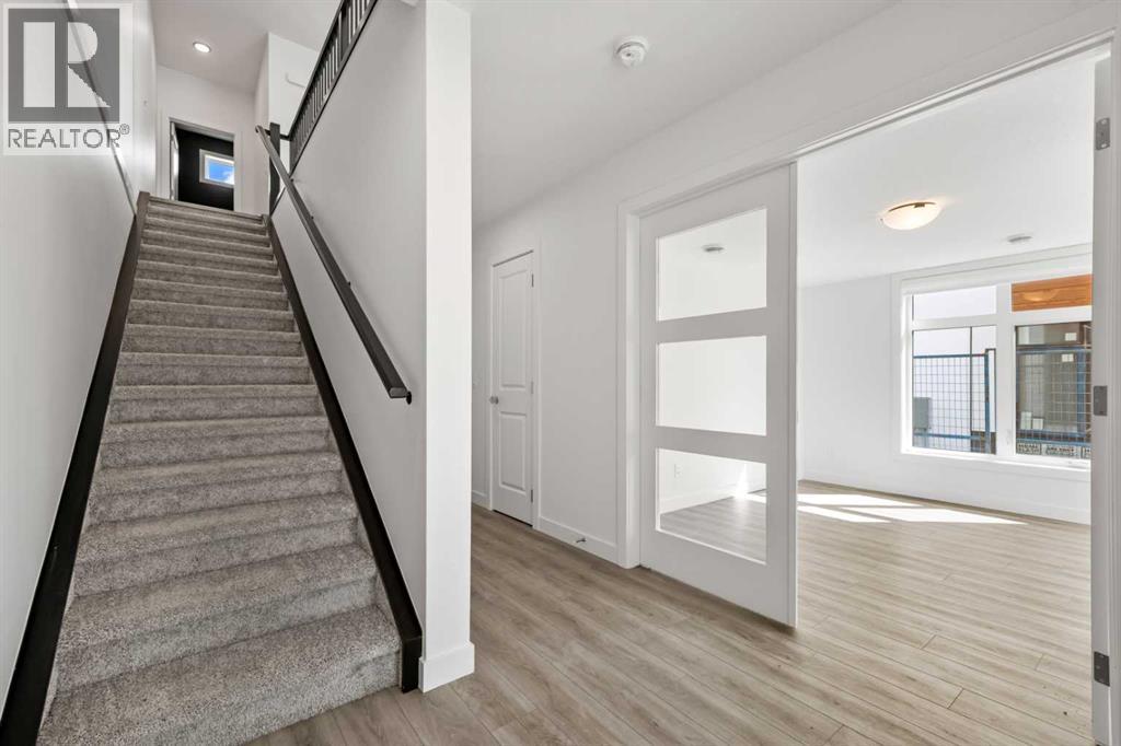 848 83 Street Sw, Calgary, Alberta  T3H 6M8 - Photo 36 - A2304737