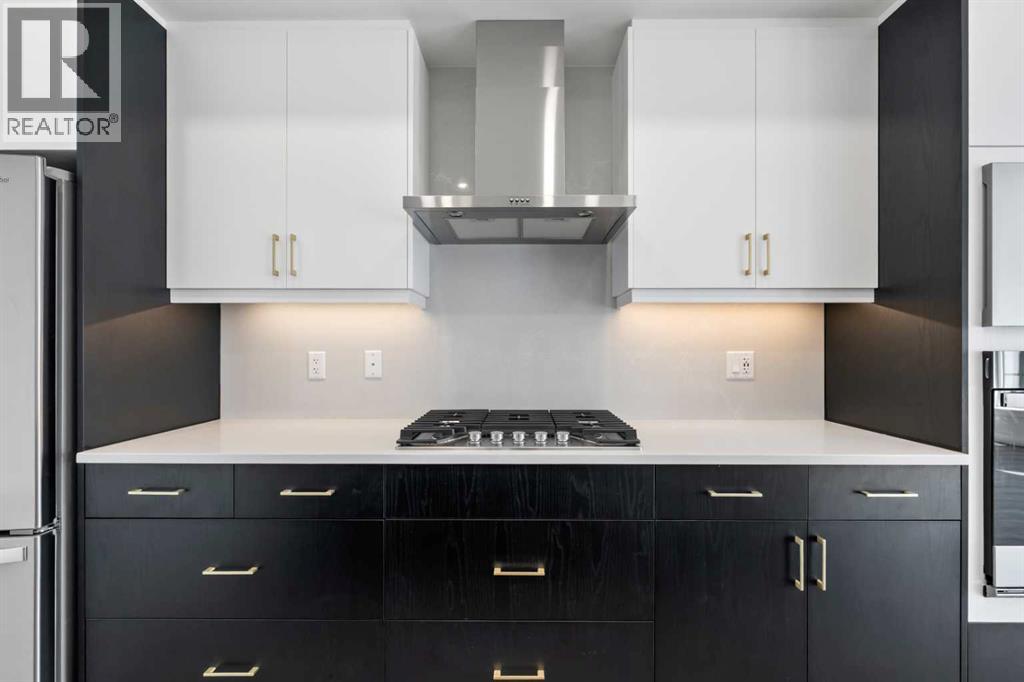 848 83 Street Sw, Calgary, Alberta  T3H 6M8 - Photo 15 - A2304737