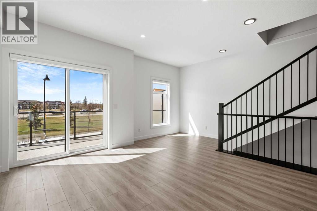 848 83 Street Sw, Calgary, Alberta  T3H 6M8 - Photo 8 - A2304737