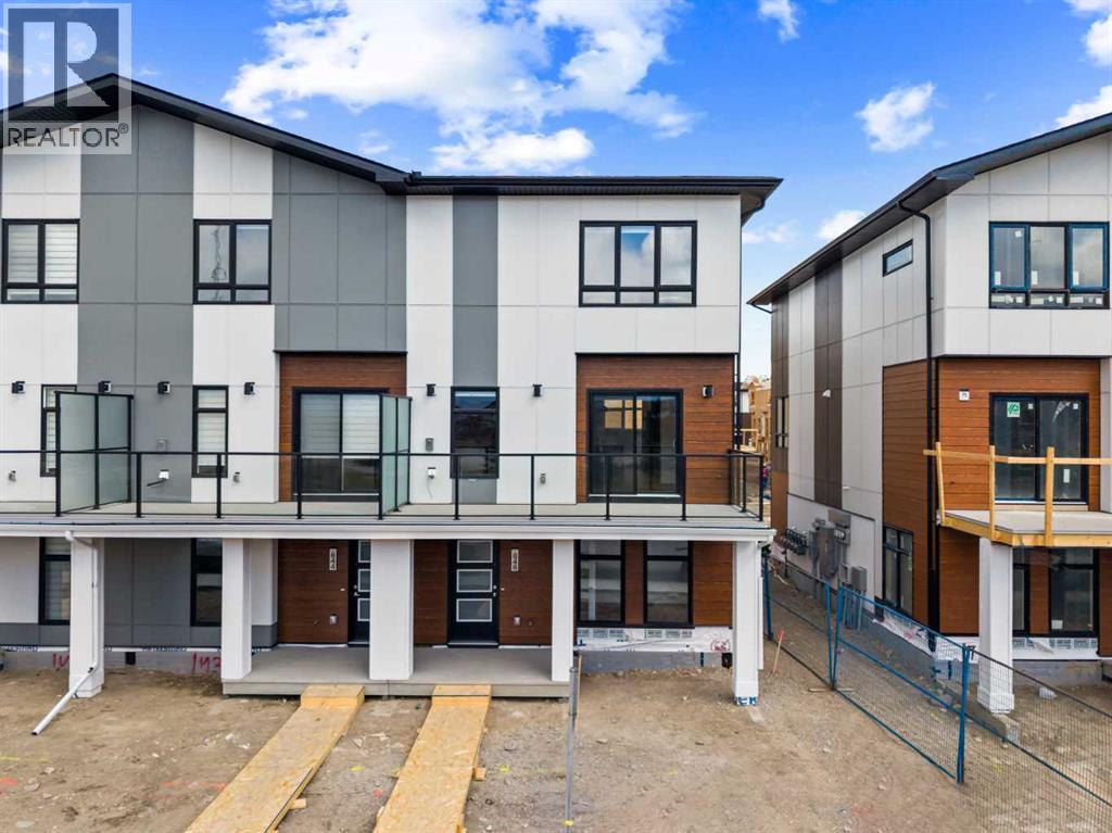 848 83 Street Sw, Calgary, Alberta  T3H 6M8 - Photo 1 - A2304737
