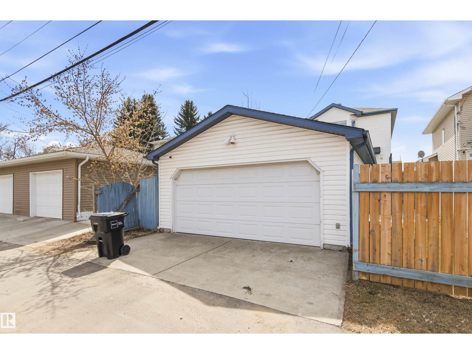 8730 92a Av Nw, Edmonton, Alberta  T6C 1S6 - Photo 71 - E4486320
