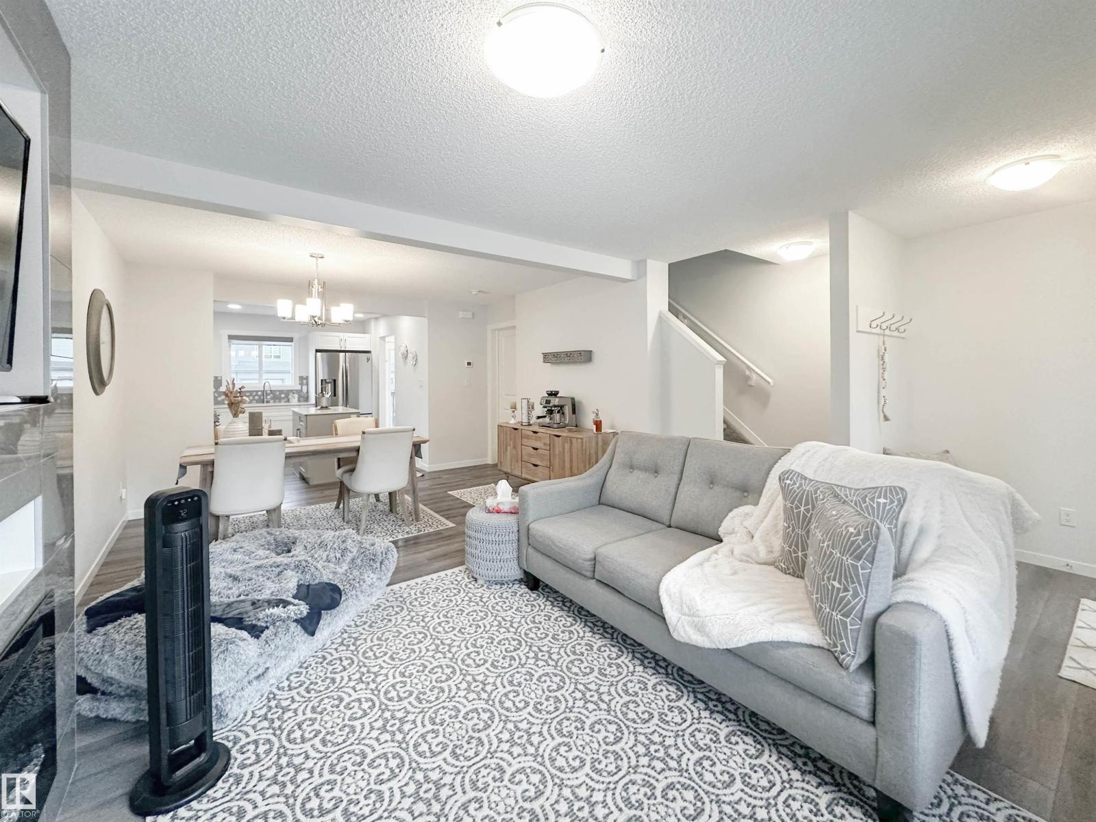 1270 Rosenthal Bv Nw, Edmonton, Alberta  T5T 7N6 - Photo 5 - E4486326