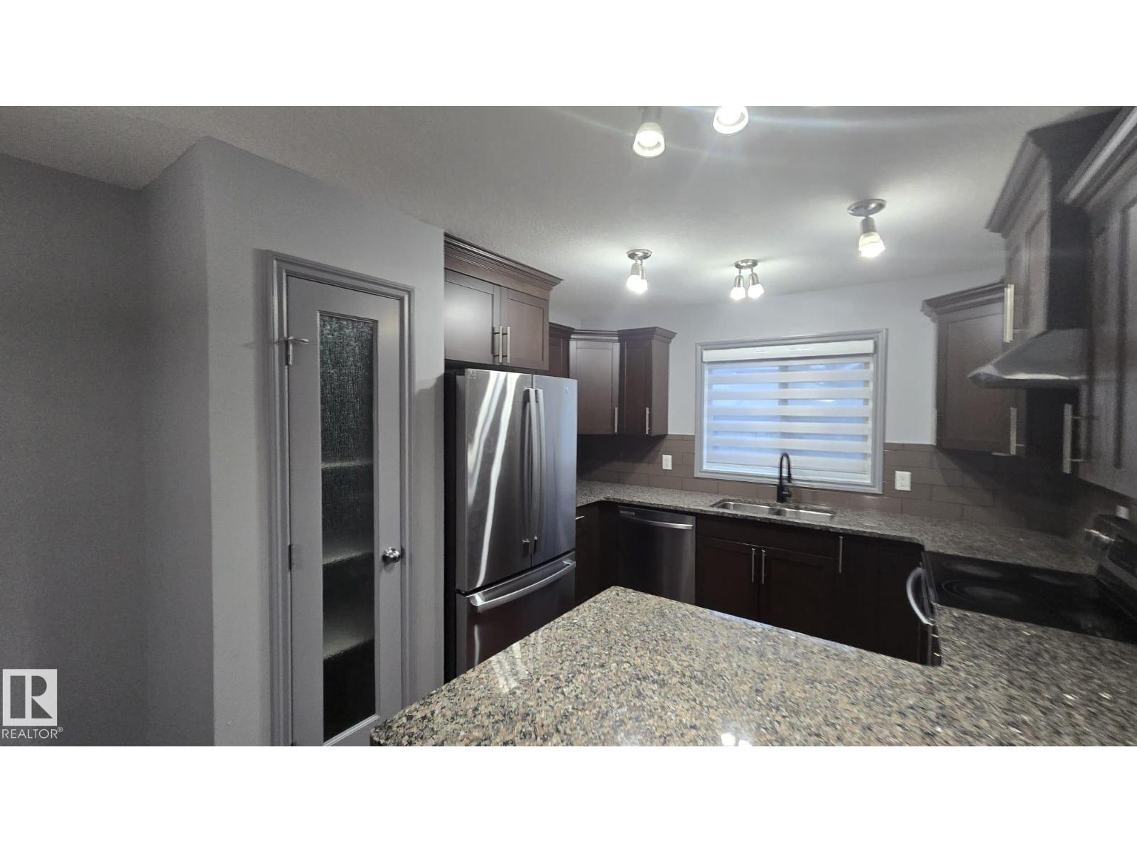3617 Weidle Bend Bn Sw, Edmonton, Alberta  T6X 1T5 - Photo 9 - E4486325