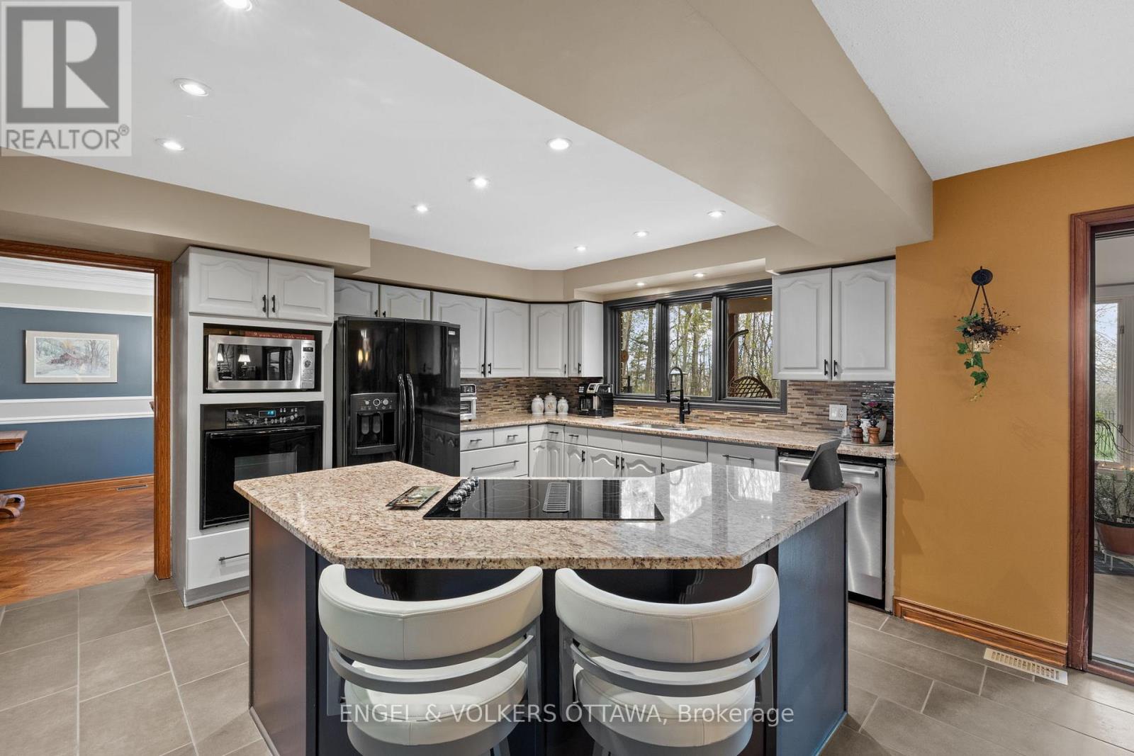 1345 De Papillon Place, Ottawa, Ontario  K4A 1Y9 - Photo 10 - X13098120