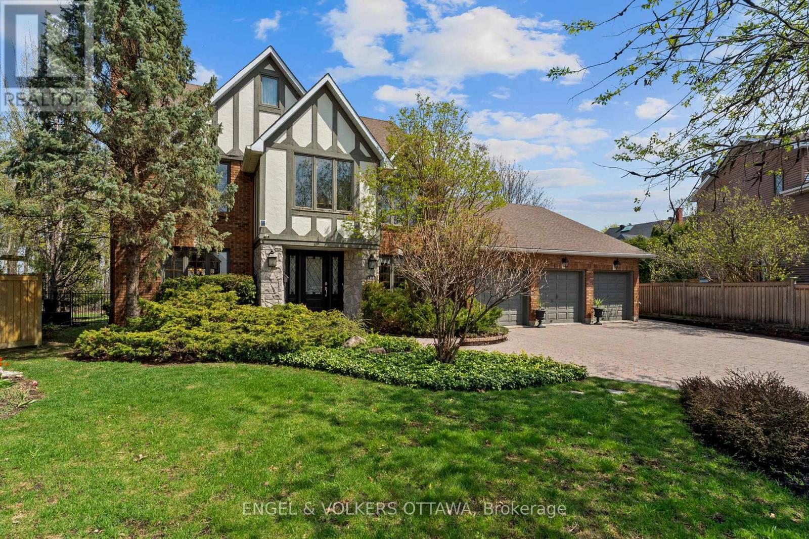 1345 De Papillon Place, Ottawa, Ontario  K4A 1Y9 - Photo 2 - X13098120