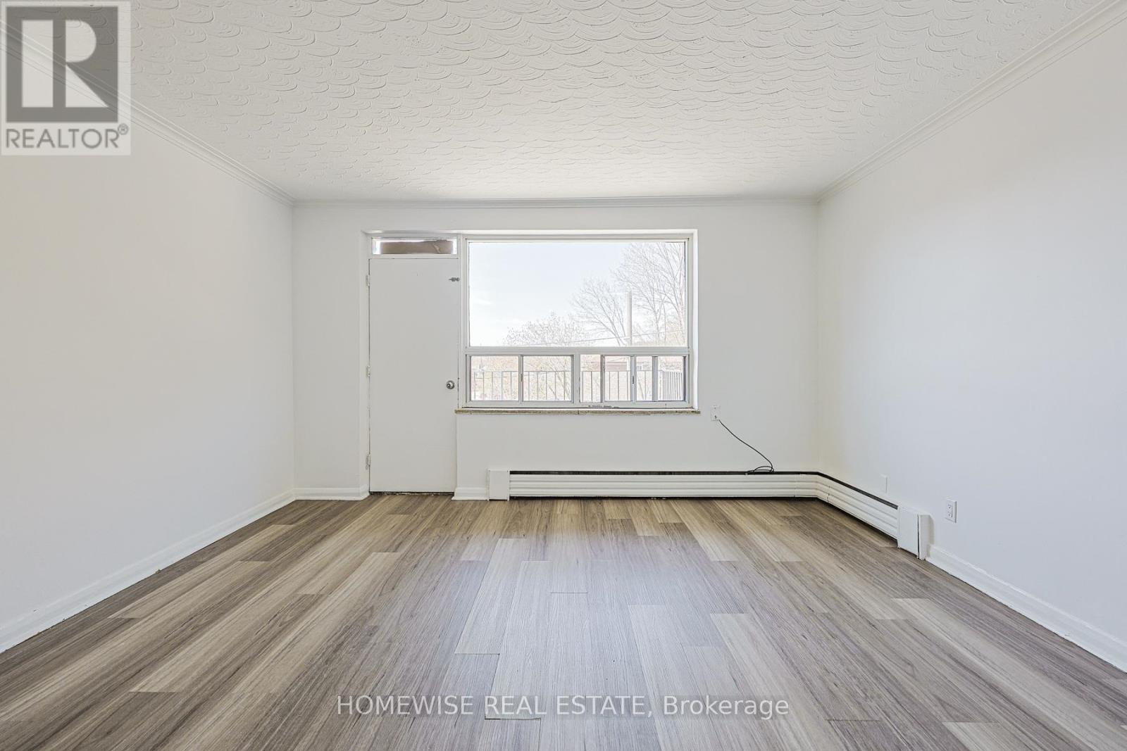 302 - 2204 Dufferin Street, Toronto, Ontario  M6E 3R8 - Photo 18 - W13096914