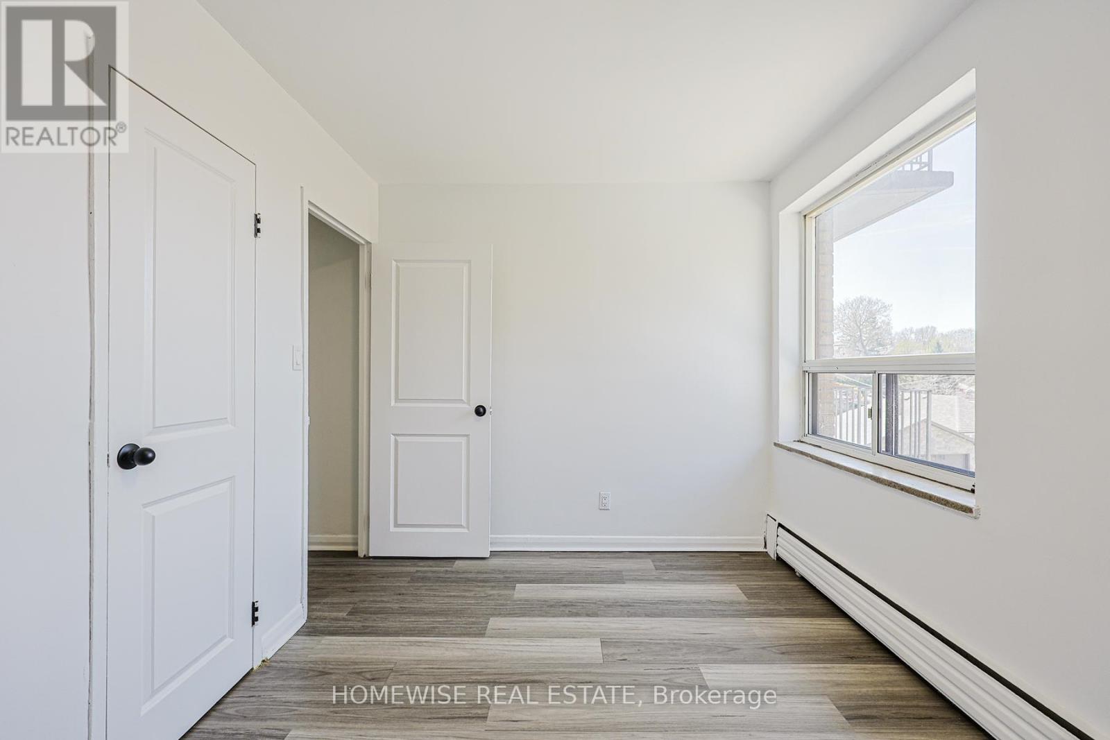 302 - 2204 Dufferin Street, Toronto, Ontario  M6E 3R8 - Photo 28 - W13096914