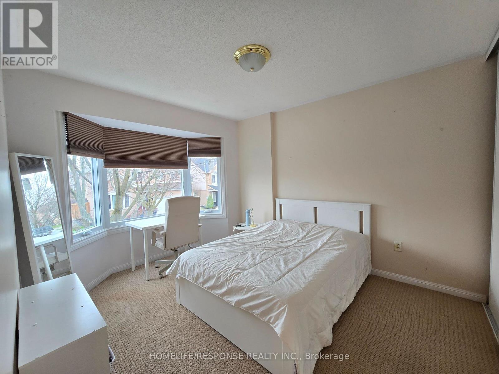 5156 Oakley Drive, Burlington, Ontario  L7L 6P1 - Photo 16 - W13097232