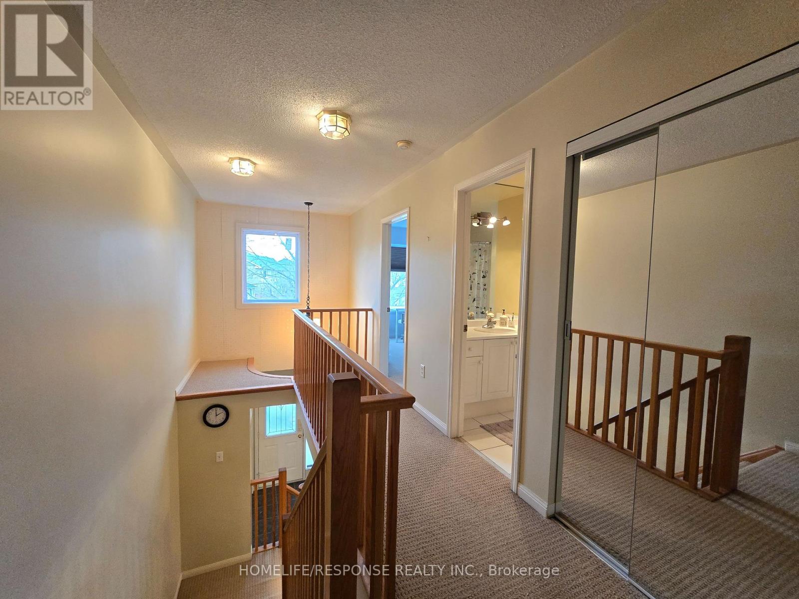 5156 Oakley Drive, Burlington, Ontario  L7L 6P1 - Photo 15 - W13097232